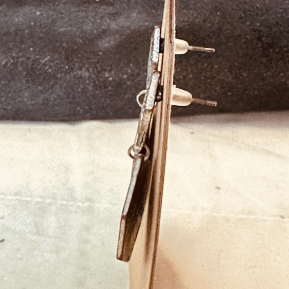 Silver Tone Post Earrings Tribal Rhombus-Shaped Hexagon Geometric Vintage - Picture 3 of 9